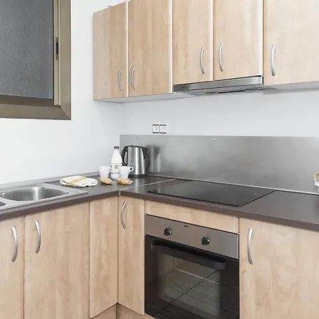 Whatching Sagrada Familia