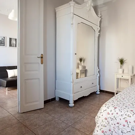 Apartamento Whatching Sagrada Familia *